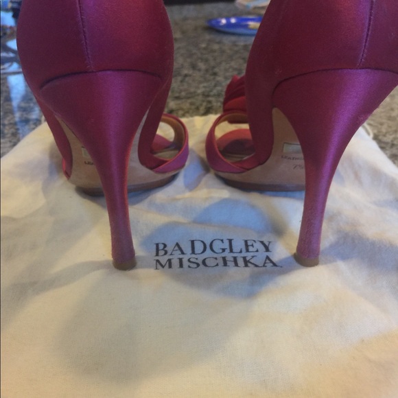 Badgley Mischka Pink Heels - Picture 5 of 5